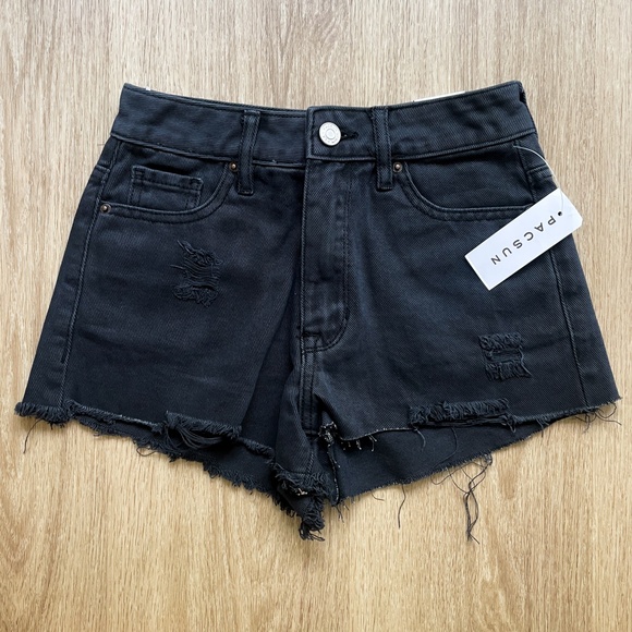 New High Rise And Waisted Womens Black Ripped Distressed Jean Shorts By Pacsun - Picture 1 of 8